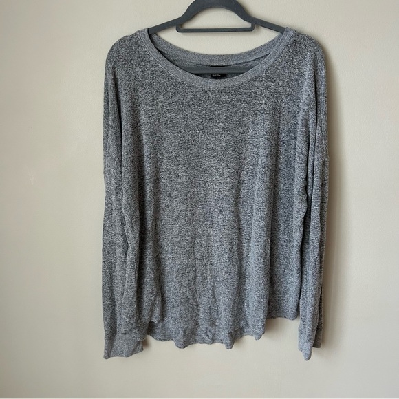 Free Press Gray Long Sleeve Crewneck Soft Sweater Top Women’s Size Medium - Picture 2 of 6